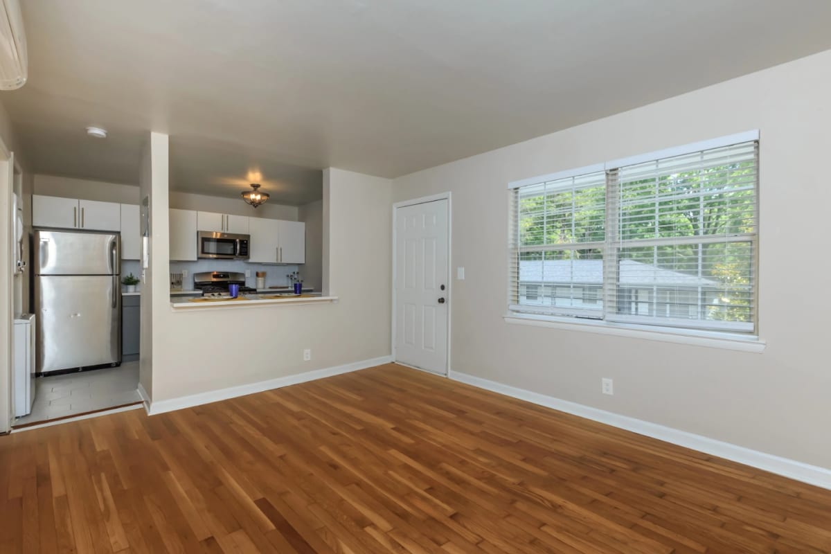 Photos Apartments Near Dobbins Air Force Base